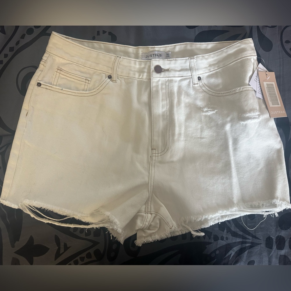 JustFab Cream Jean Shorts Versatile Summer Essential